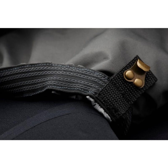 /environment/cache/images/productGfx_124987_700_700/Greys-Tital-Breathable-Stockingfoot12.jpg