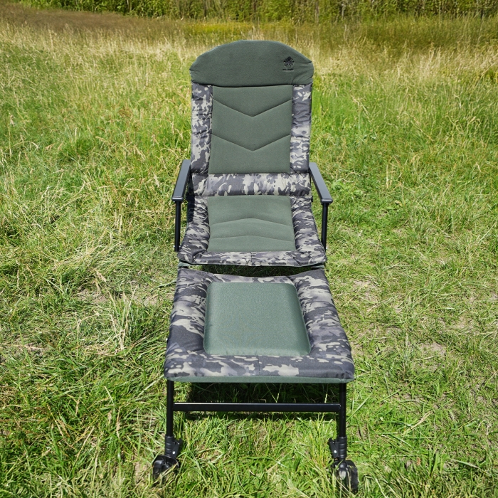 /environment/cache/images/productGfx_152951_700_700/armchair-8.jpg